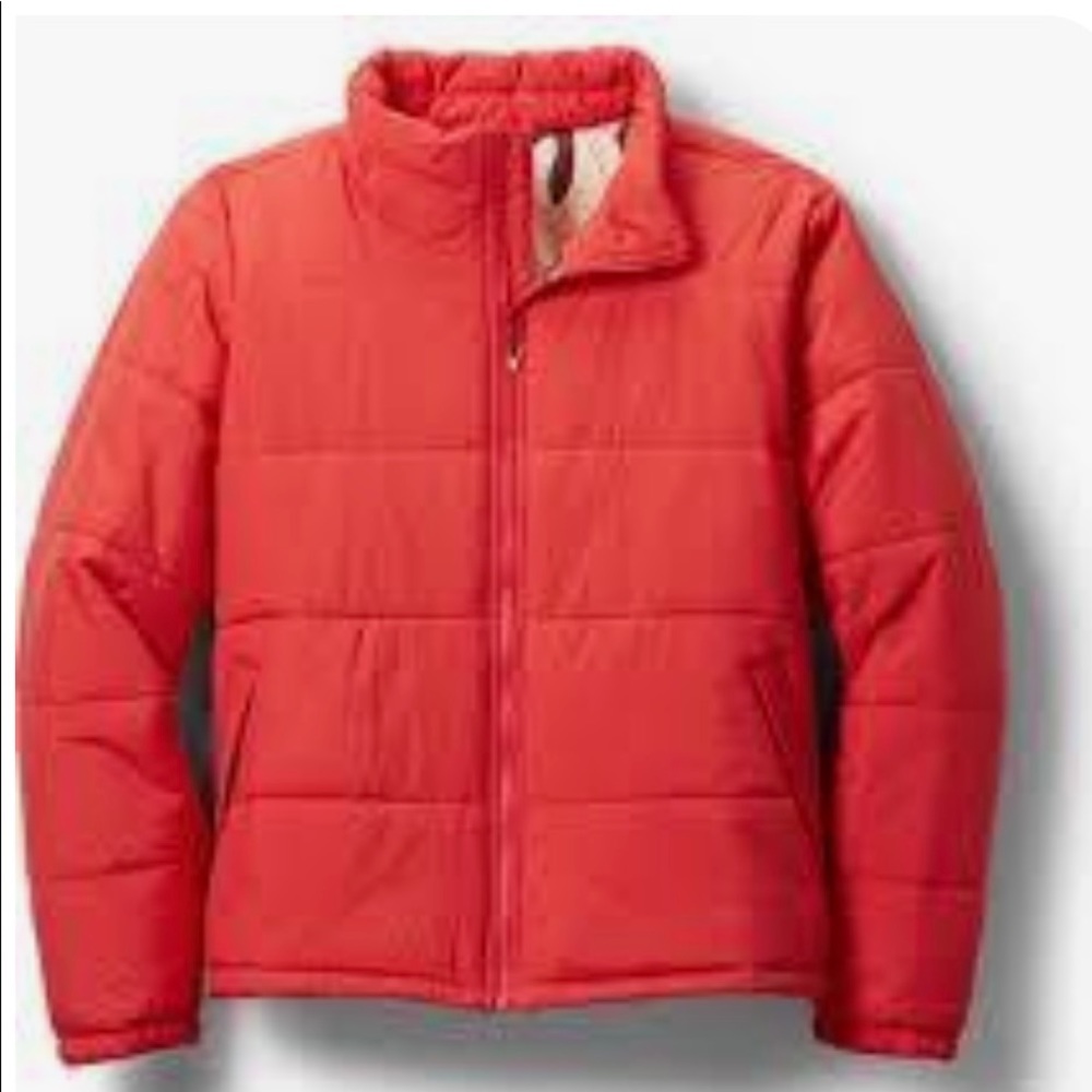 Size Small Women’s REI Co-op Groundbreaker Insulated Jacket in red color